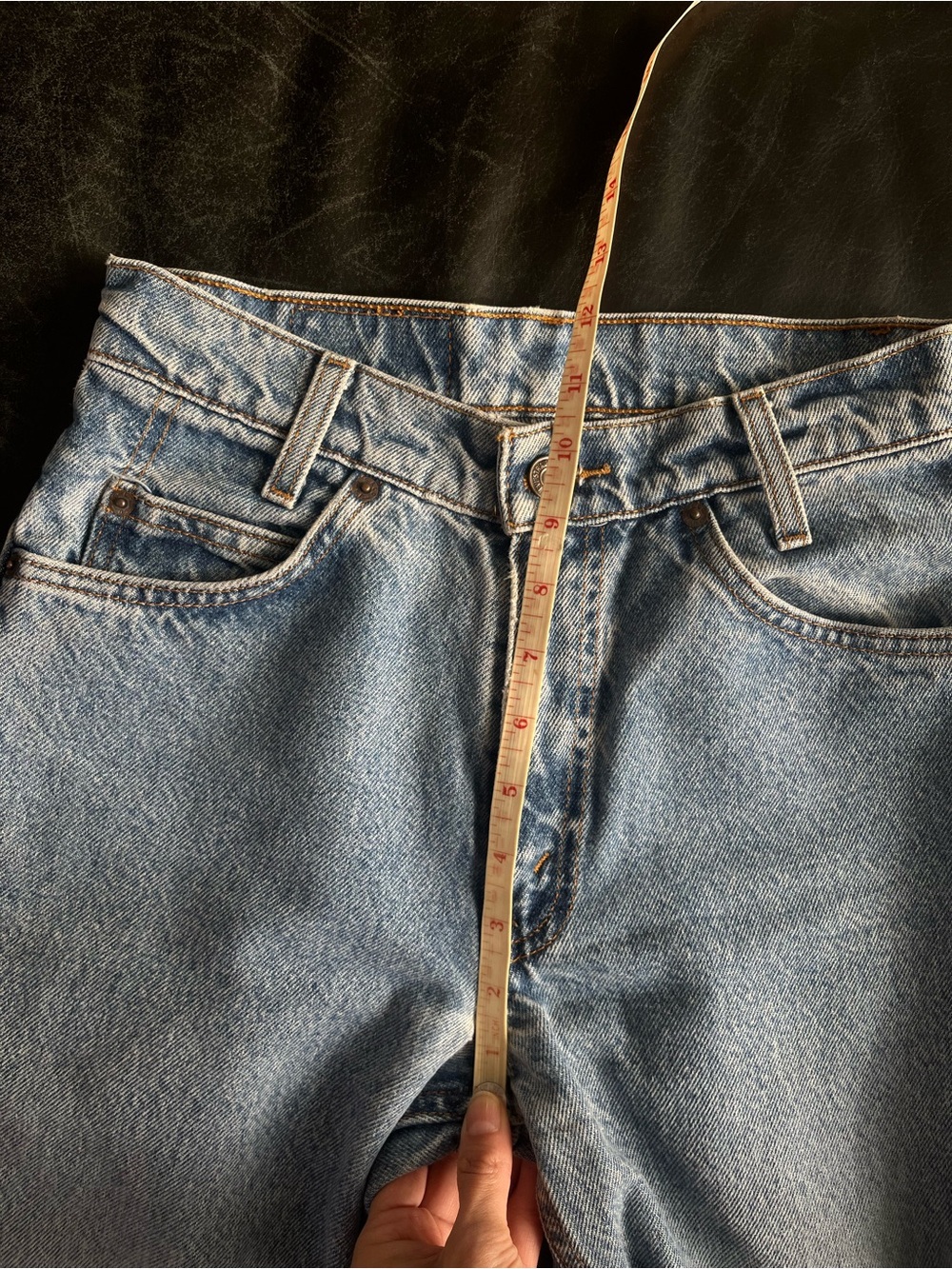 Levi's Relaxed Straight Jeans in Light Blue Wash - Picture 6 of 11
